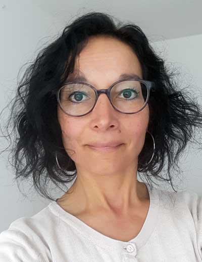 portrait de Fabienne Daude, Art thérapeute et Dramathérapeute